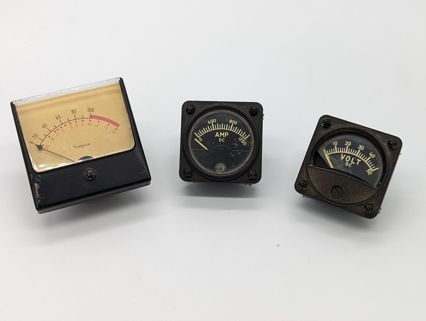 DC Voltmeters
