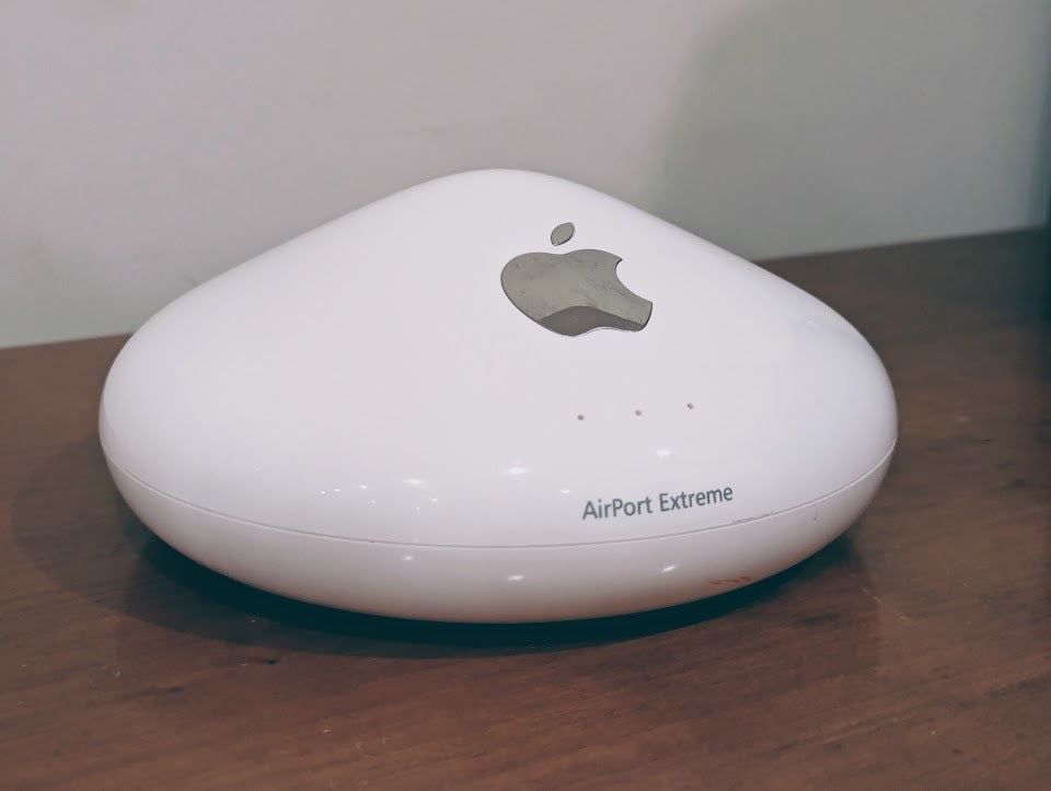 Apple AirPort Line (1999-2018)