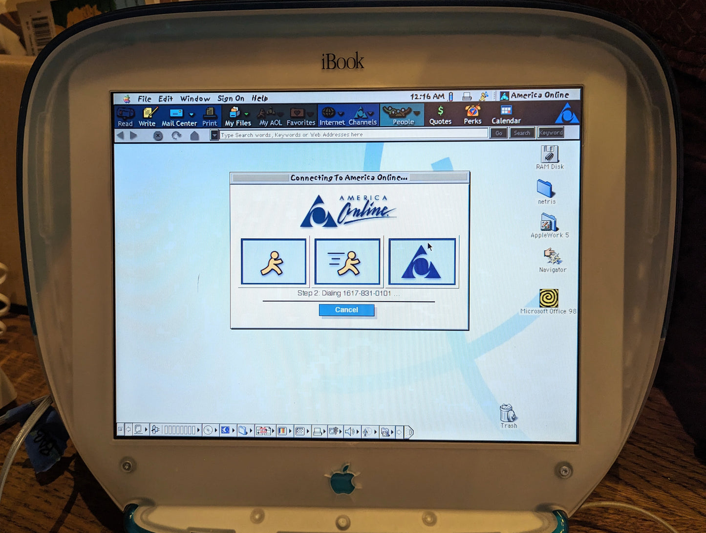 Apple iBook and AirPort Lines (1999-2006)