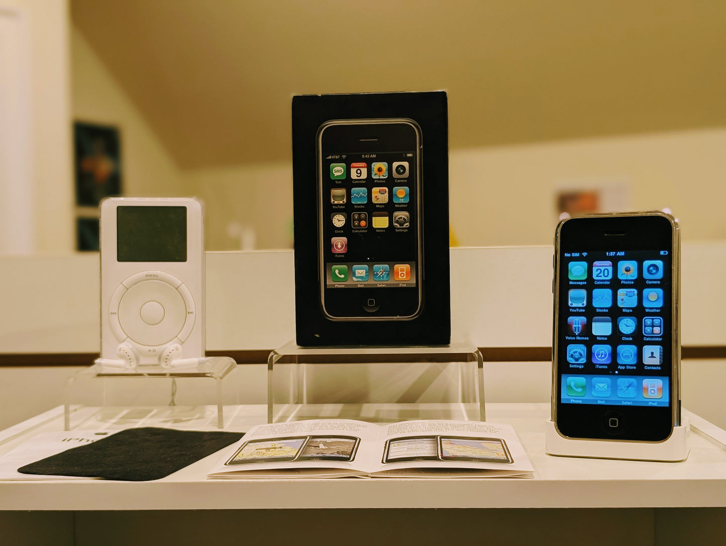 Apple iPod 1st Generation (2001-2002)