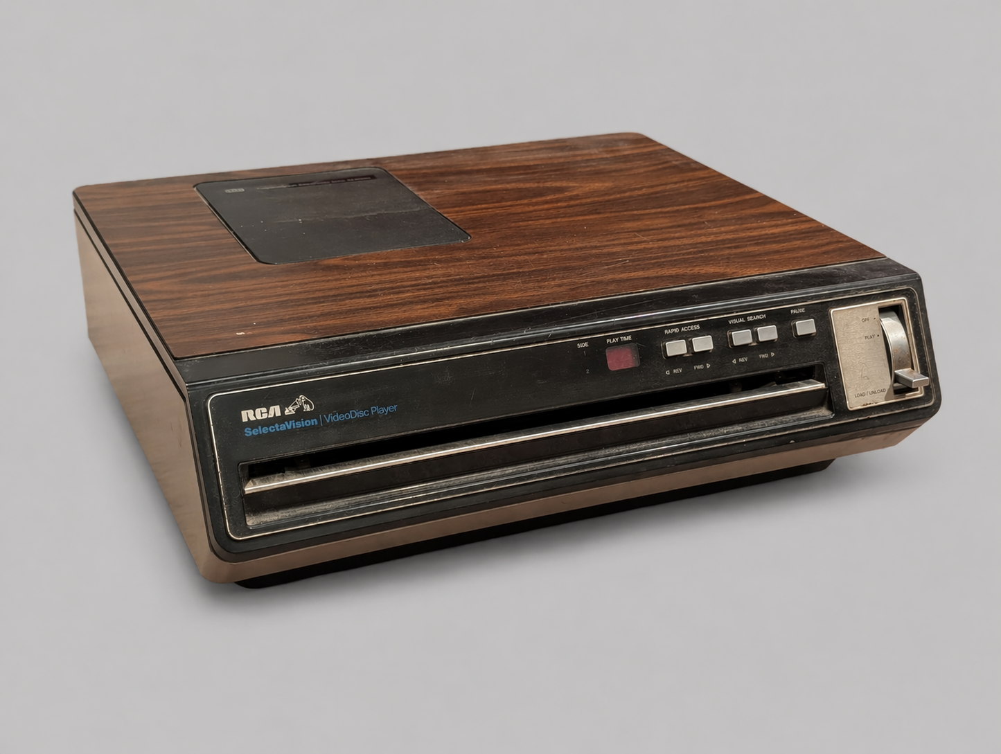 RCA SelectaVision SFT-100W CED Player & "Race For Your Life, Charlie Brown!" CED (1981-1984)
