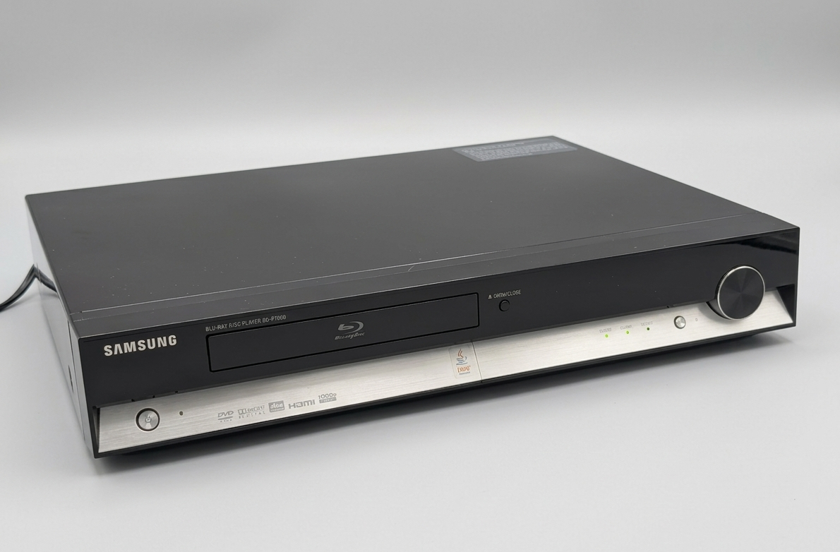 Samsung BD-P1000 Blu-Ray Player & 