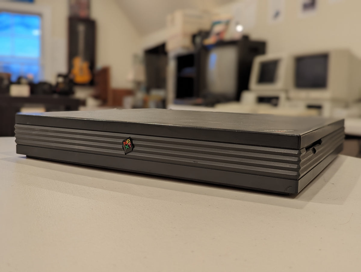 Nextlink Computer NeXT NeXTstation Line (1991-1993) – Westport Tech Museum