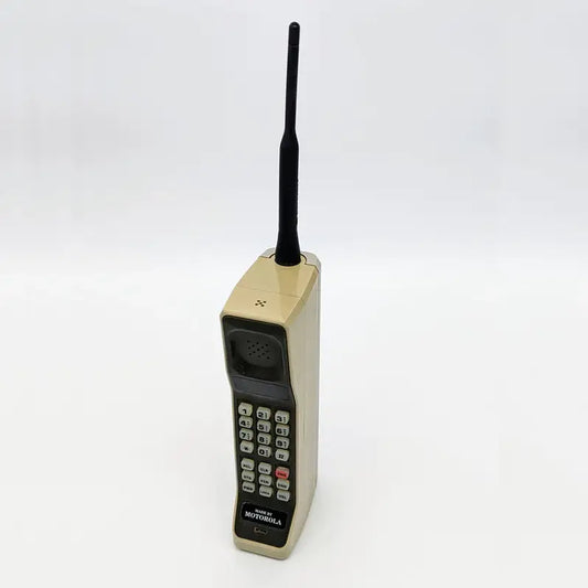 Motorola DynaTAC 8000F (1985)