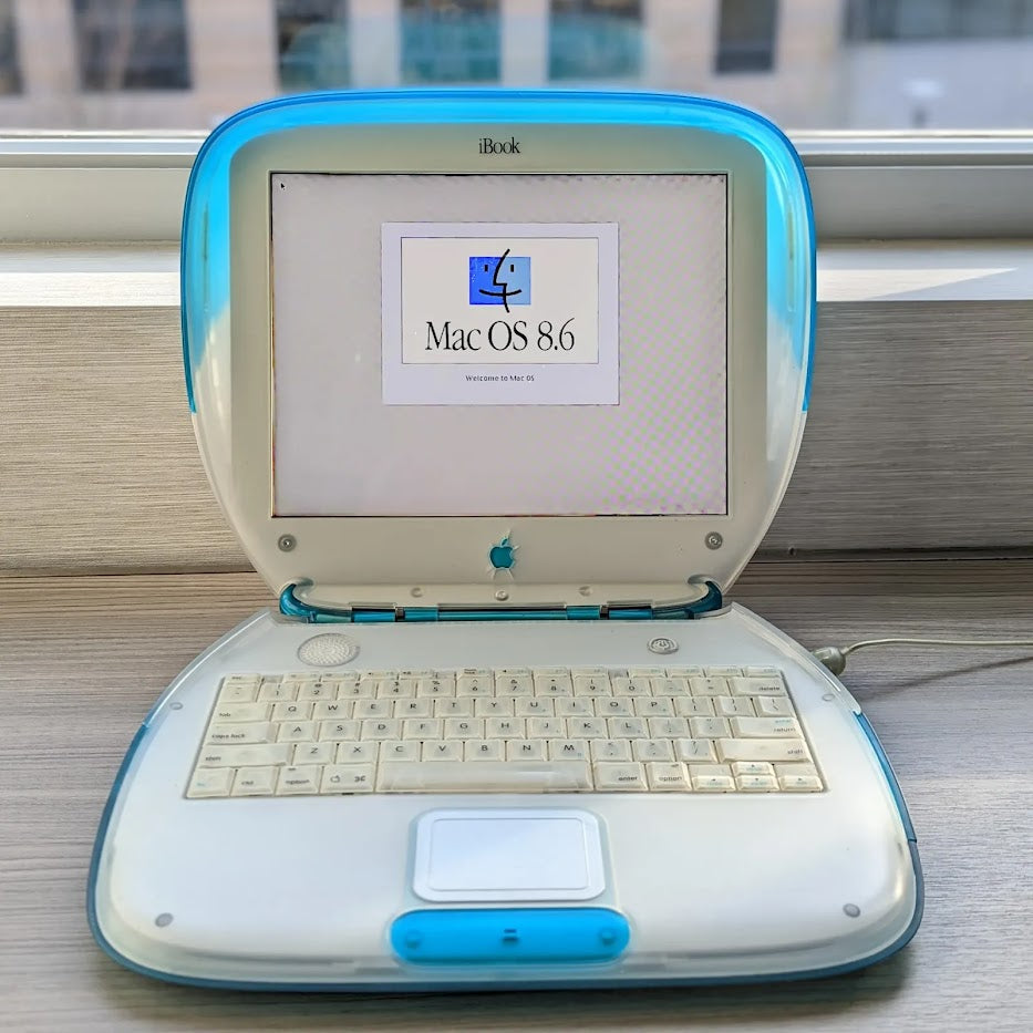 Ibook Clamshell
